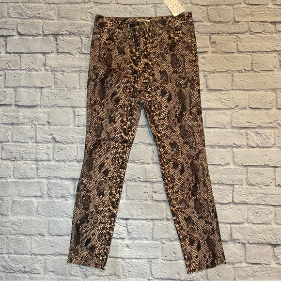 Free People high waisted denim legging jeans - Picture 3 of 10